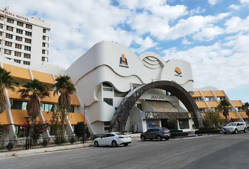 Arian Kish Hotel
