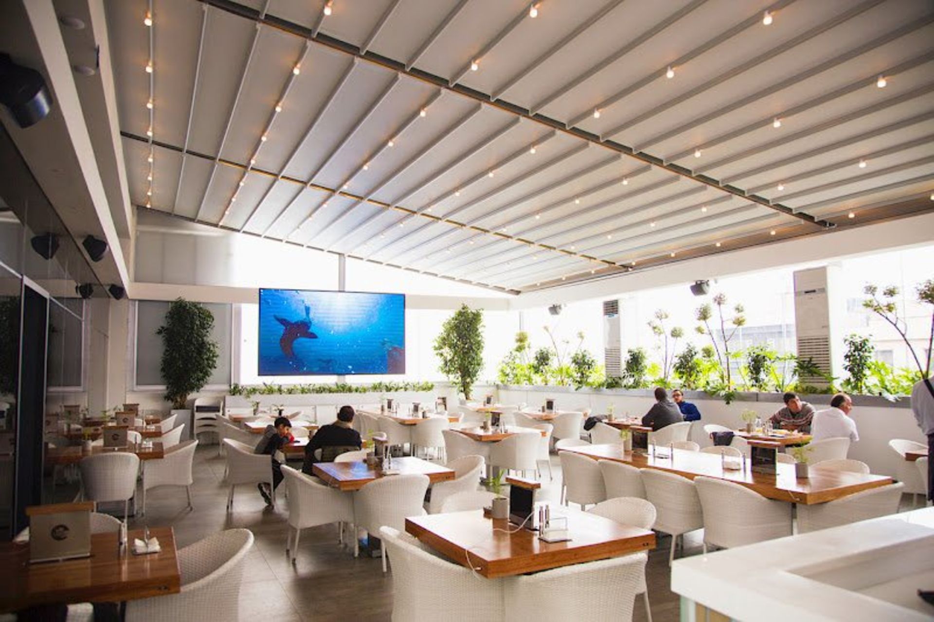 Ruka Lange Balcony Removable roof