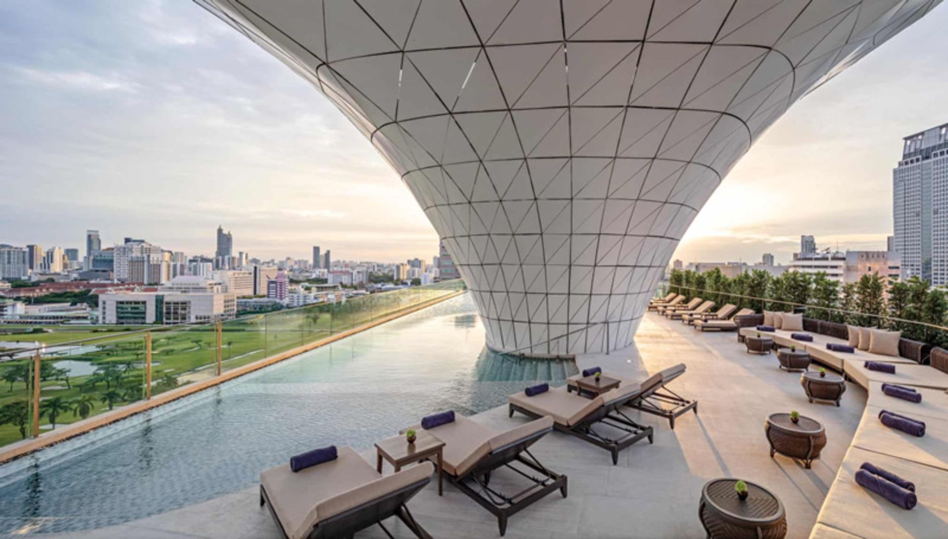 Rest beds at the Valdorf Astoria Hotel