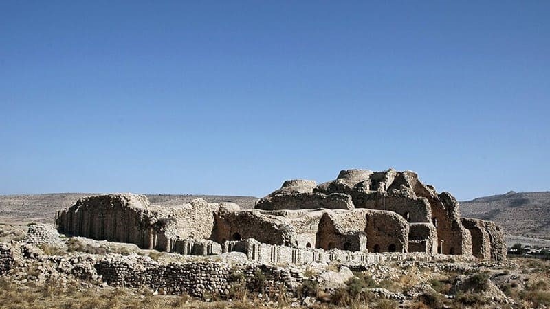 Difference of Ardashir Palace and other Sassanid monuments