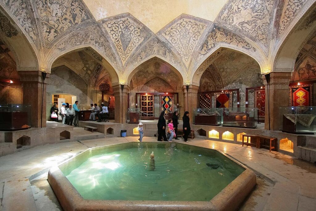 A lawyer's bath; A different experience of lifestyle in the historical attractions of Shiraz