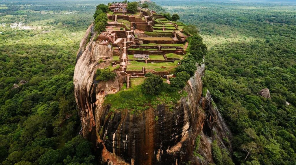 Historical places of Thailand and Sri Lanka