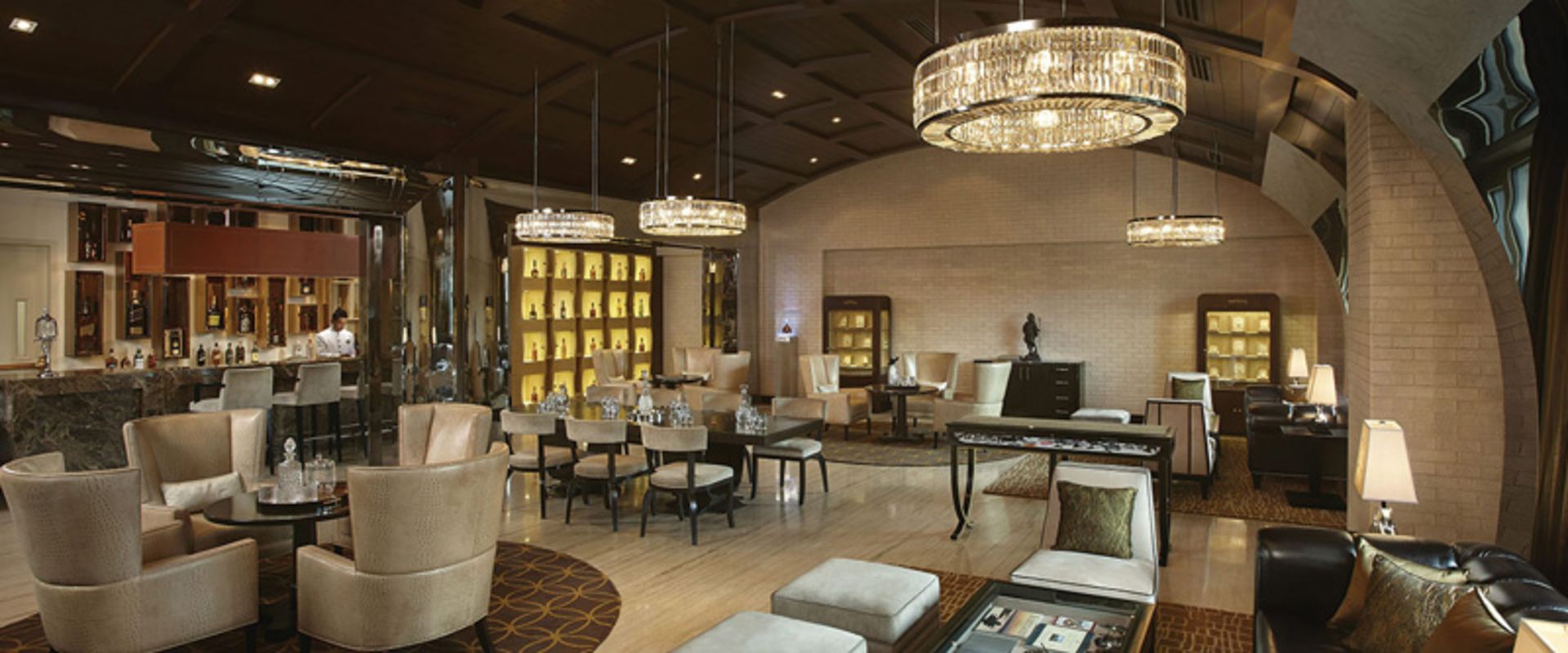 Wood interior decoration in the lobby of the ITC GrandCulah Hotel