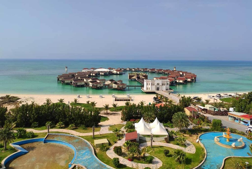 Best Kish Hotels: Comparison of luxury hotels to economic residences