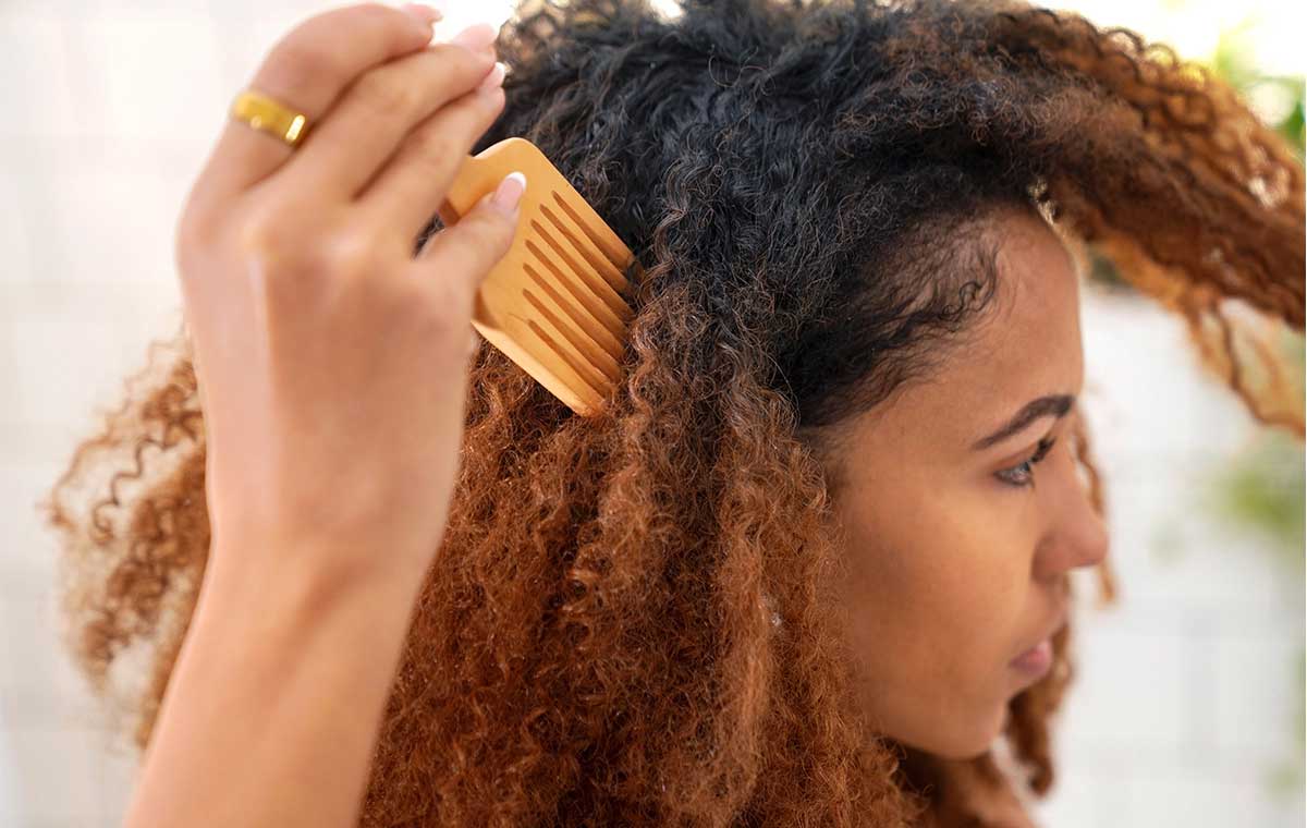 Routine care of curly hair in the summer