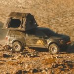 Use of a ceiling travel tent in the desert