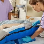 Hospital bed to prevent bed wounds and guide to using raging mattress