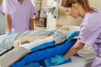 Hospital bed to prevent bed wounds and guide to using raging mattress