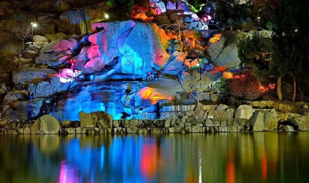 Introducing ۲ exciting fun in Mashhad for young people + address and price