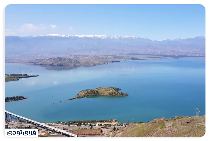 Introducing the city of Manjil