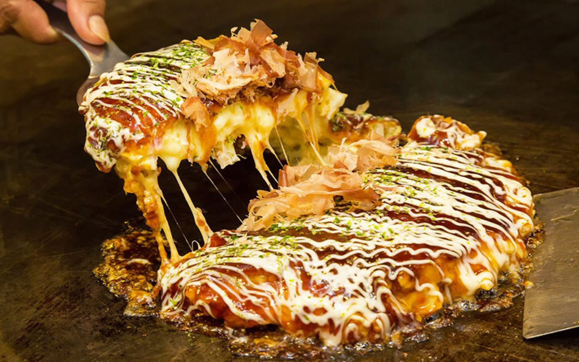 Fried economia with sauce