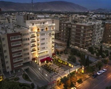 Elysee Shiraz Hotel A calm hotel in a luxurious area