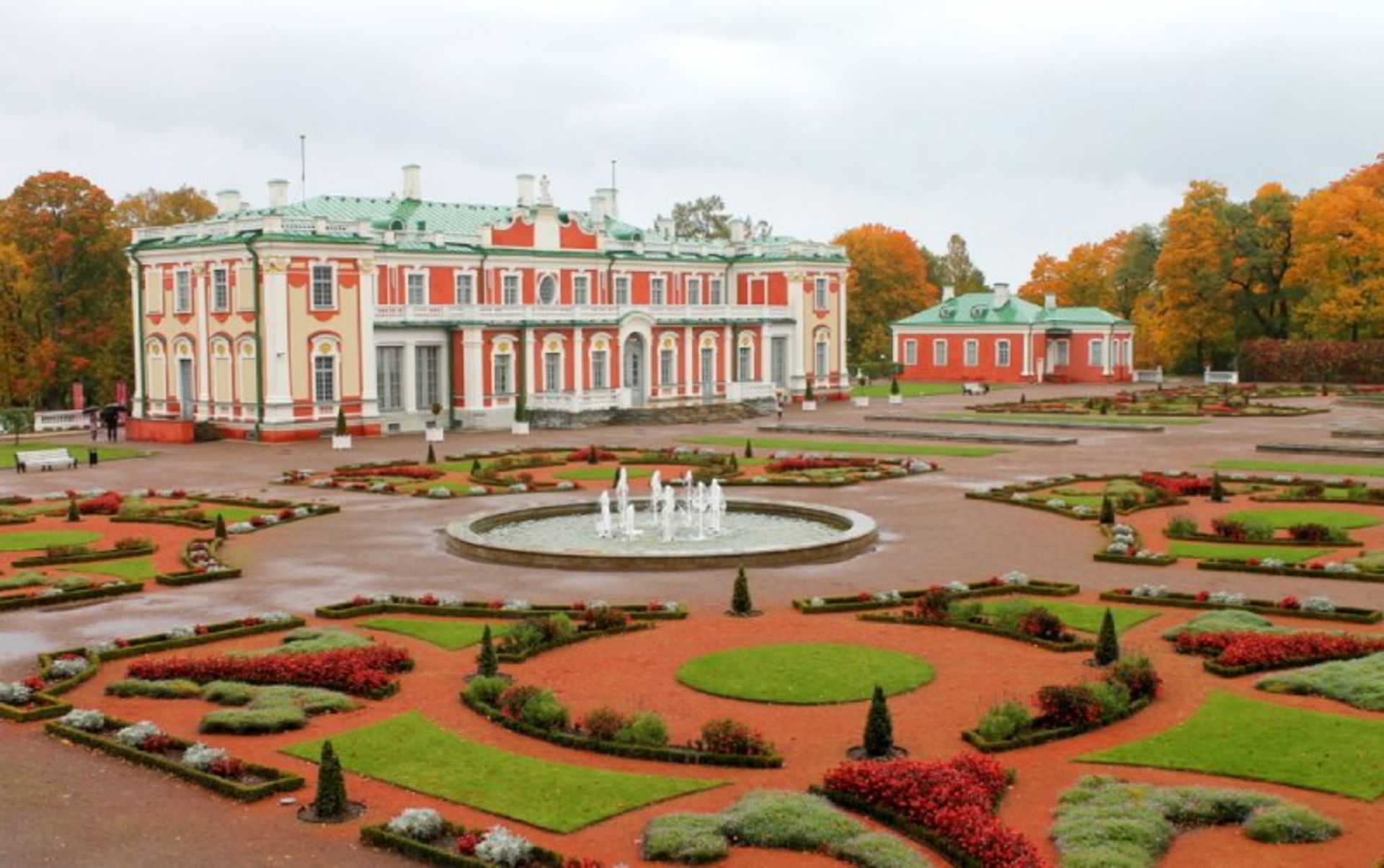 Cadrieg Art Museum Building 