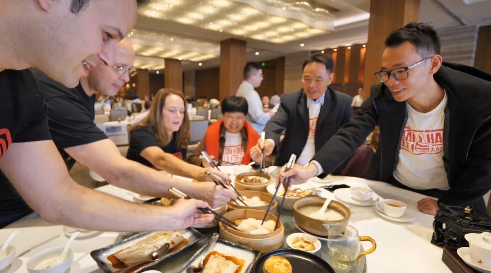 Participate in Canton Exhibition