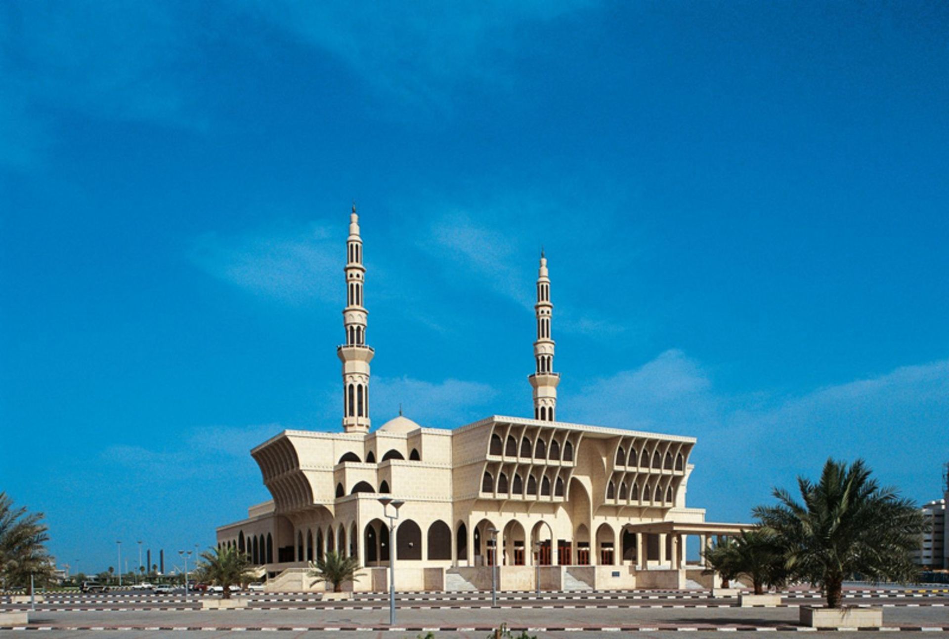 Exterior Architecture of the Malik Faisal Mosque