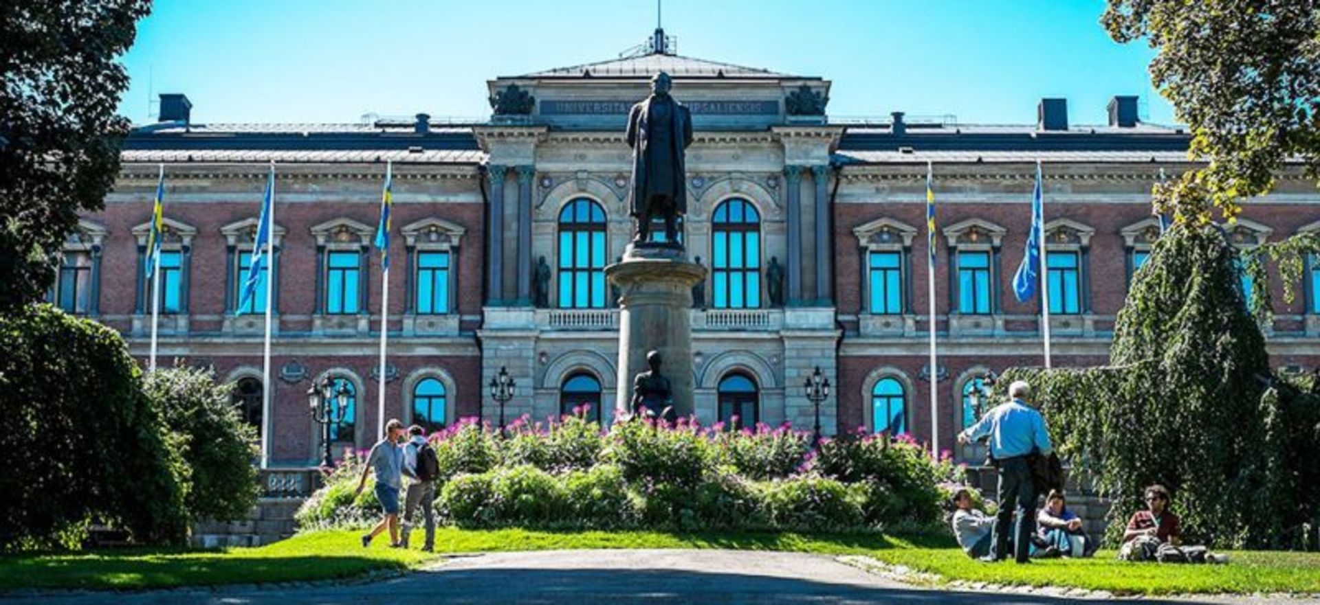 Building, Green Space and Sculpture of the University of Uppsala 