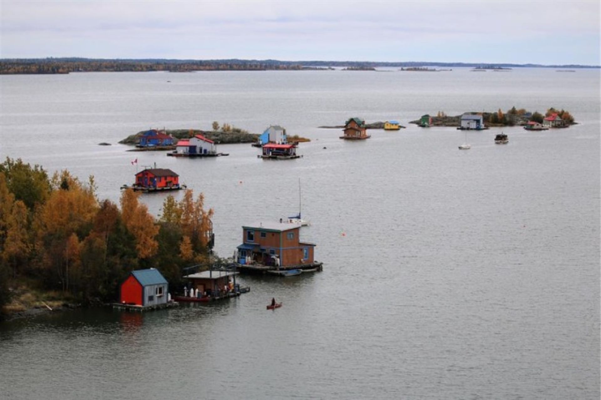 Residential Homes inside Lake Grit Slio in Canada