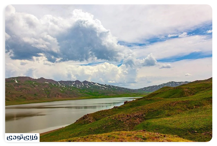 Lake Neur Ardebil Lake access route