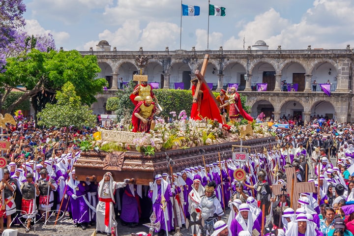 Semena Santa, Guatemala / Semana Santa from the best famous festivals in the world