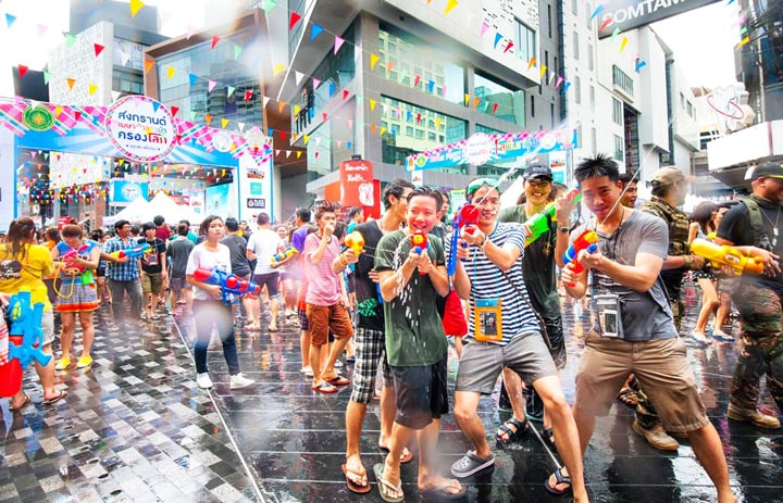 Sungkran, Thailand / Songkran