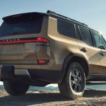 Comparison of Lexus GX and Toyota Land Cruise