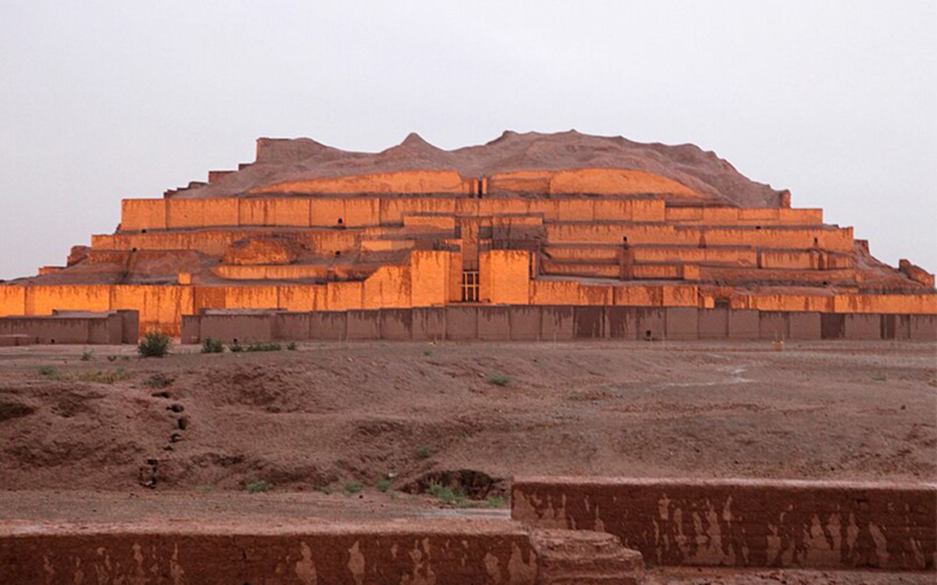 Ziggurat Choghazanbil Lighting