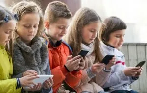 The best phone for students; 10 Economic and Practical Models