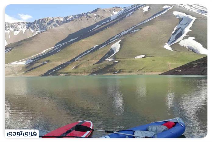 Where is Lake Tar Damavand?