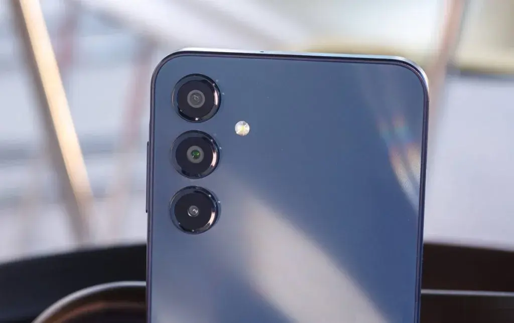 Galaxy A16 camera with Galaxy A17