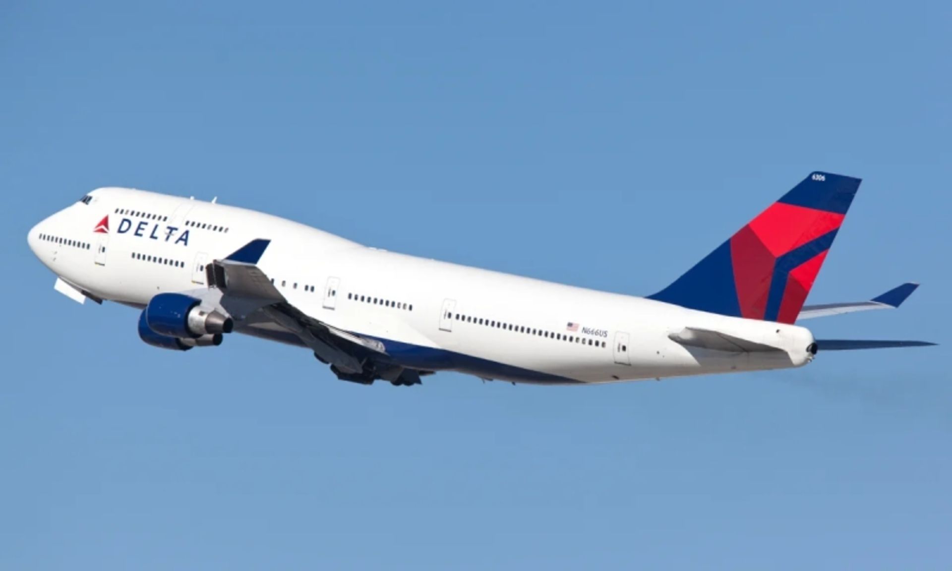 Delta Airlines in the sky