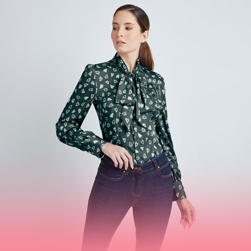 New Paperback Popular Paperback model and papione collar