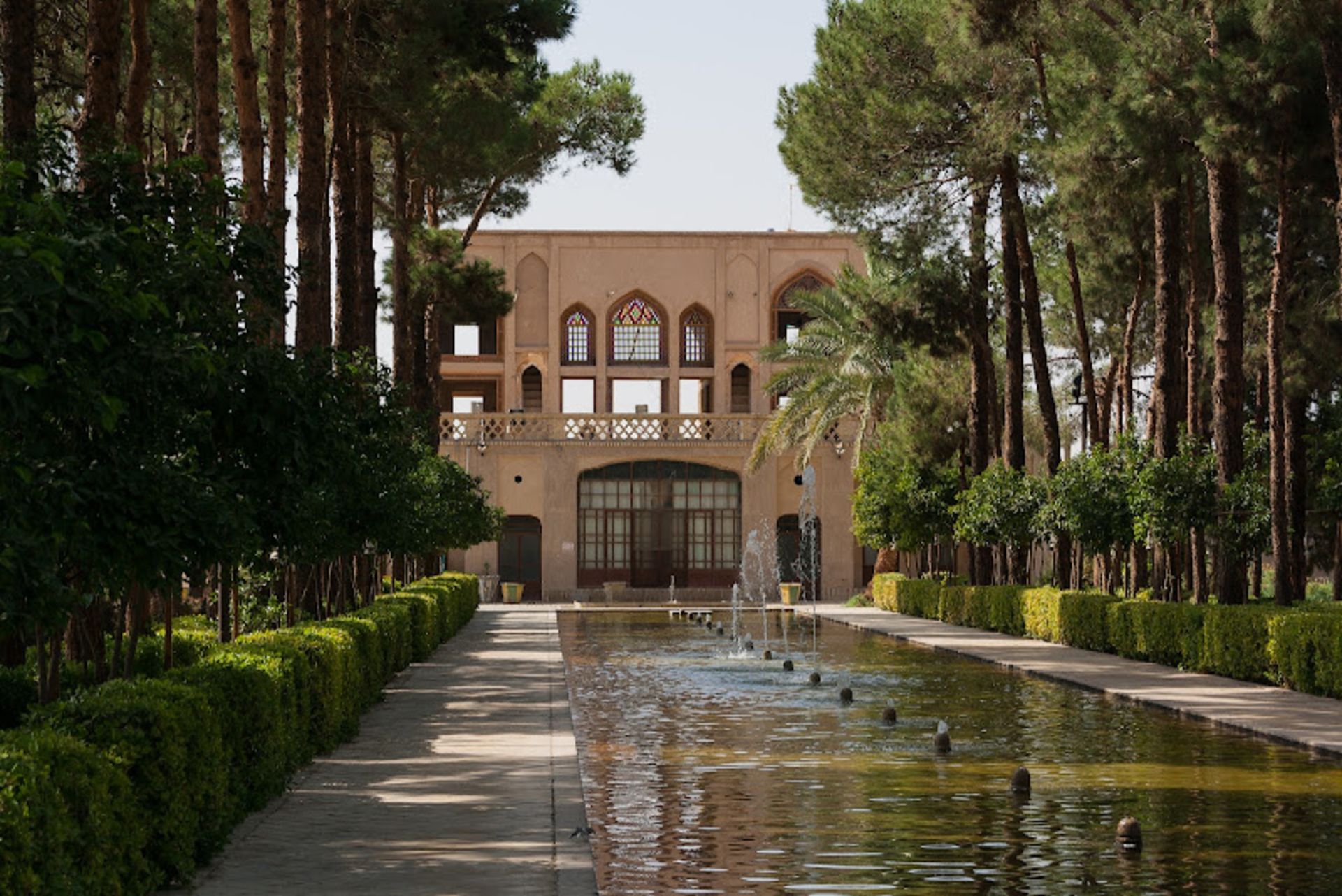 Lush and Mansion of Dolatabad Garden