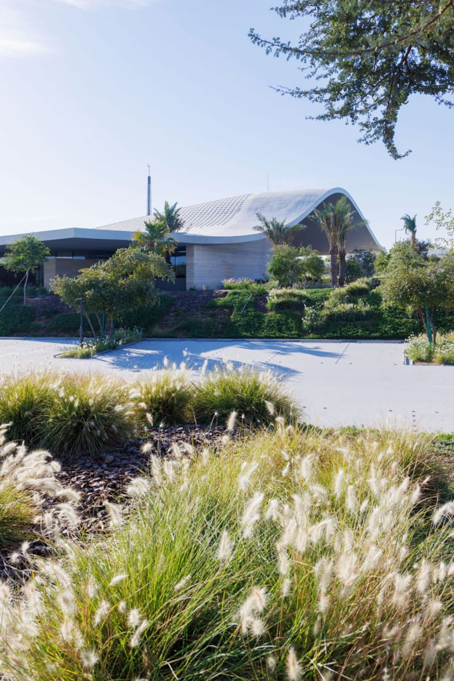The green courtyard around the center and the mosque in Doha