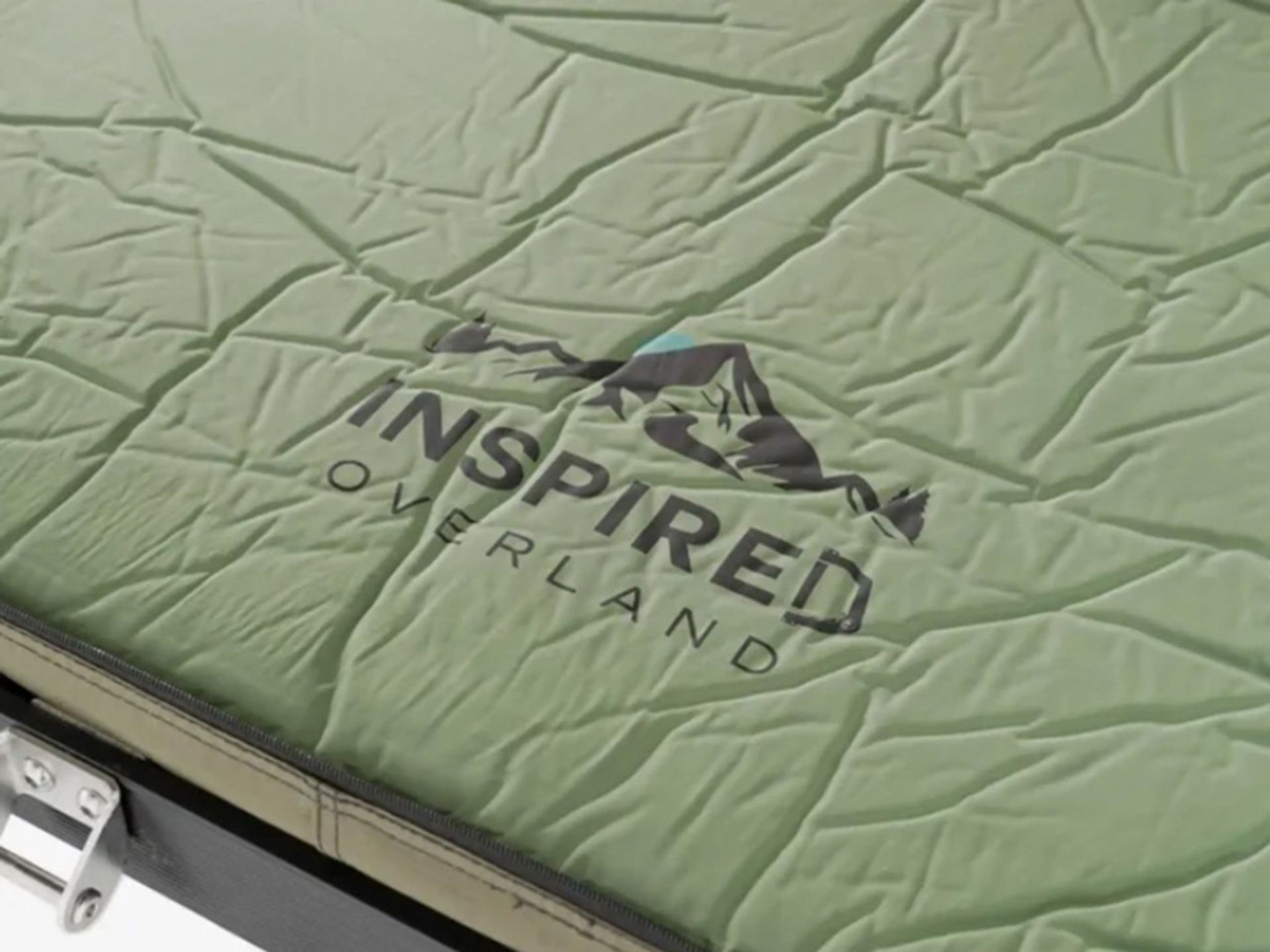 Inspedeer brand of Orlerd on Stargiers' ceiling tent