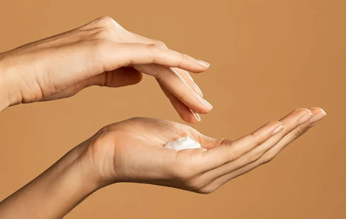 The benefits of hydrocortisone ointment for facial stains