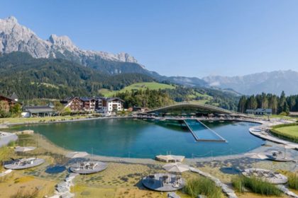 Infinite Pool of Karahreh Hotel in Alps