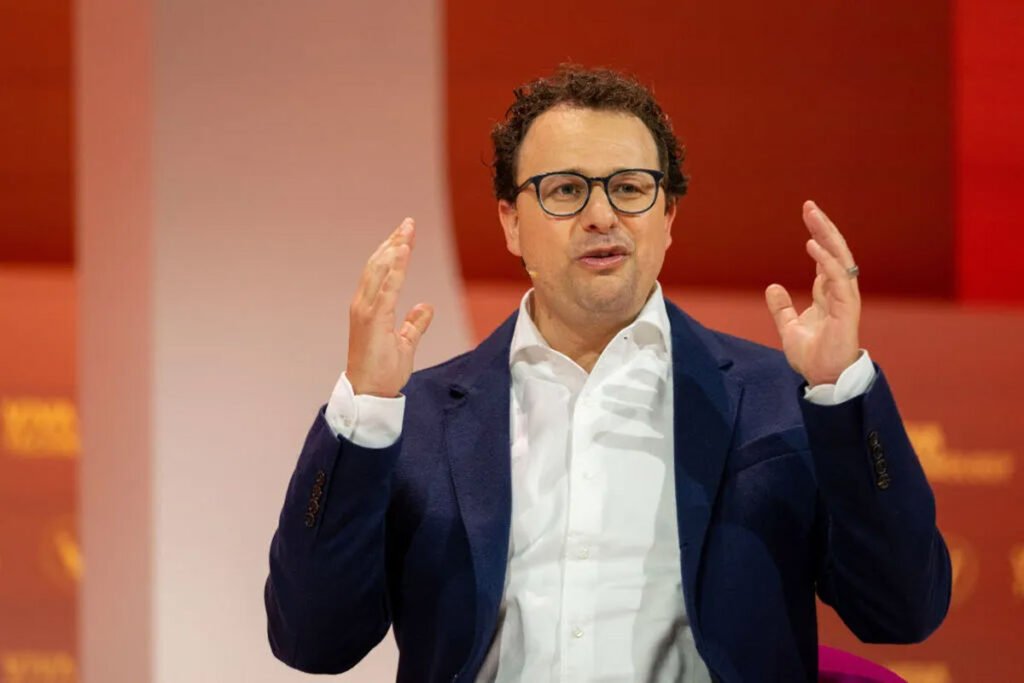 Transparency of artificial intelligence models