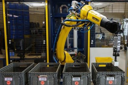 China ranks first in the number of industrial robots in the world - Digino