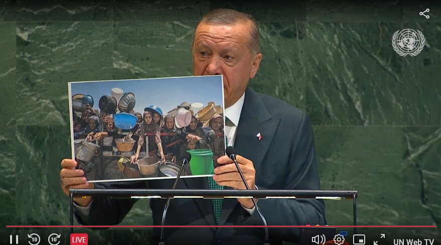 Erdogan: We hope Iran's nuclear issue will be resolved through diplomacy