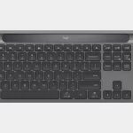 Logitech's new solar keyboard: It lasts in the absolute darkness for 6 months! - Digino