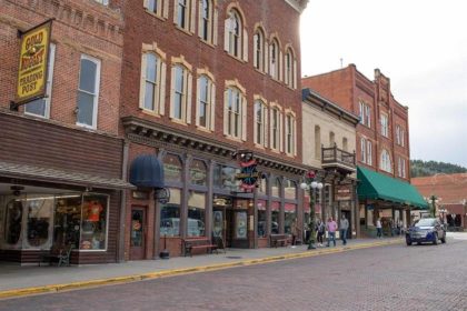 Buildings on the main street of Dedwud