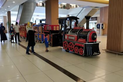 Red Train in Lale Park Shopping Center