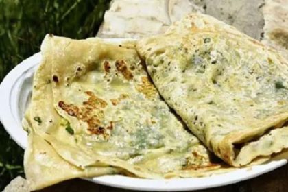 Mahabad Bread on White Plate