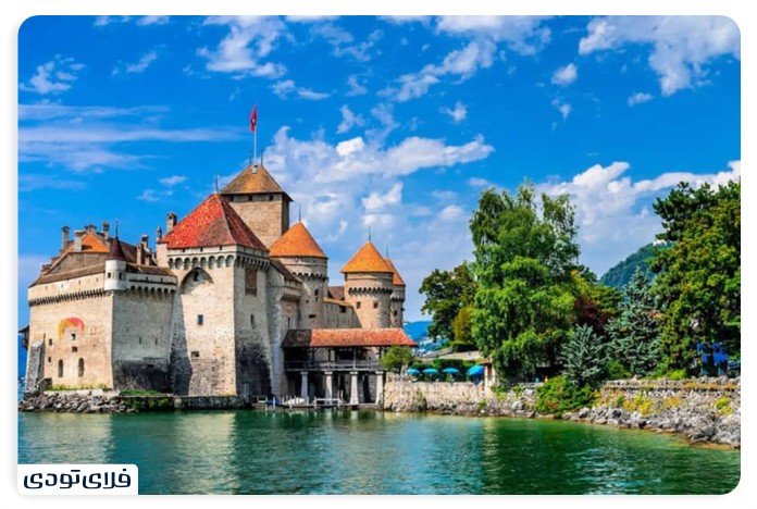 Swiss Laurence Laids Lake Geneva