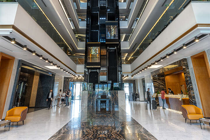 Palace Kish Hotel facilities