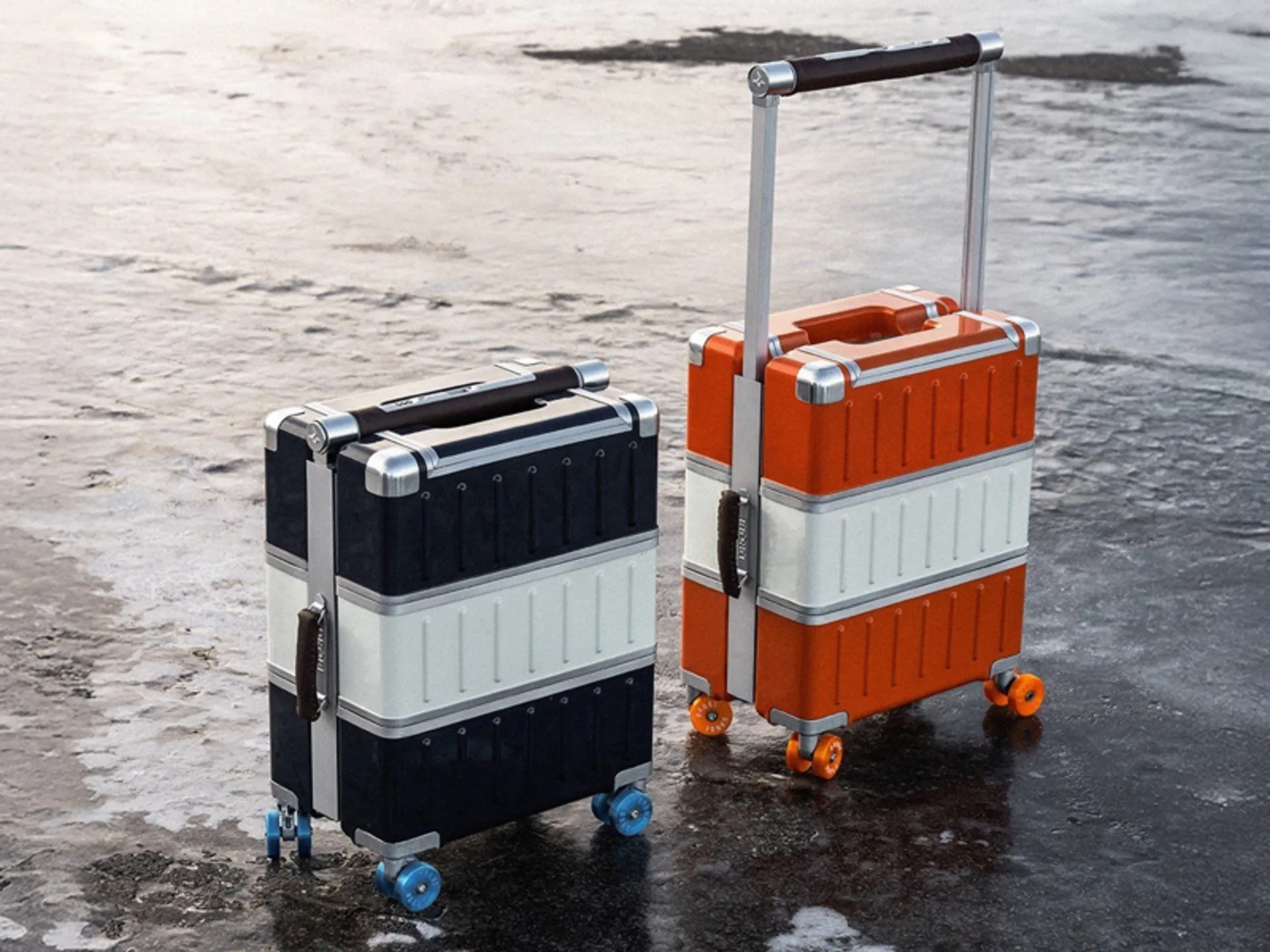 Deliber's suitcase in different colors