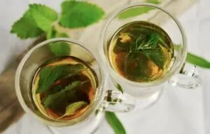 The best herbal demos to reduce the symptoms of menstruation