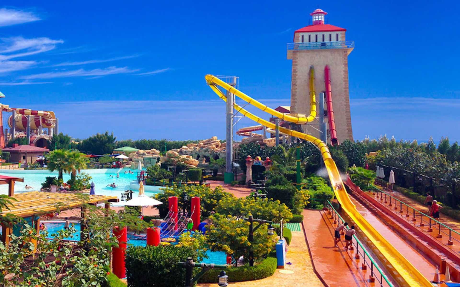 Eshash Water Park Slides and Atmosphere
