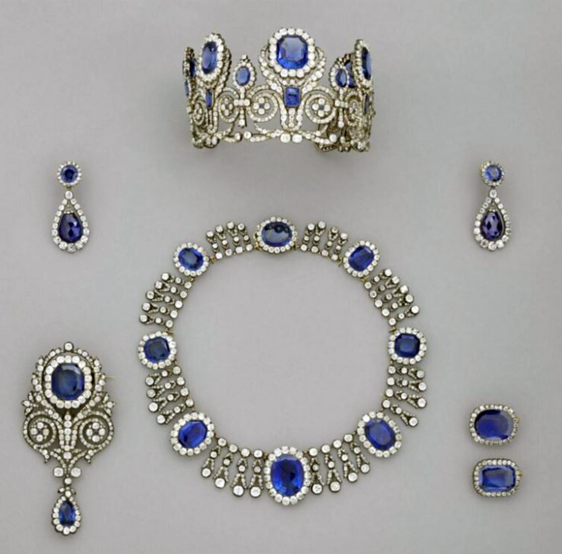 Stolen jewels of the Louvre Museum