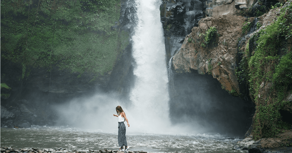 Tegenungan Waterfalls